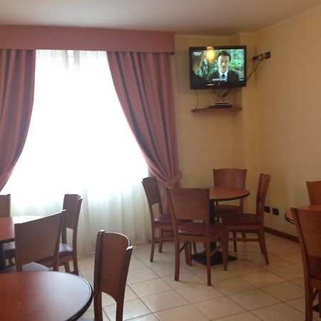 Hotel Belforte バレーゼ エクステリア 写真