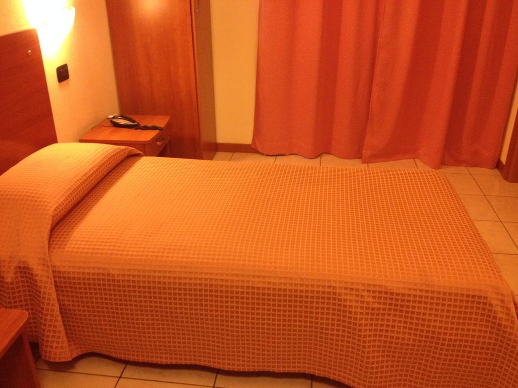 Hotel Belforte バレーゼ 部屋 写真